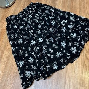 Vintage 1990’s Silver Stream black and white abstract cotton skirt. Size 1X.